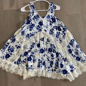 Cream and blue flowy tank top